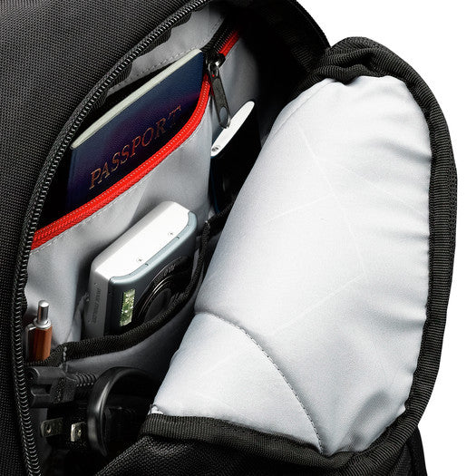 Case Logic Sporty DLBP-116 Black 40.6 cm (16") Backpack case - 3201268