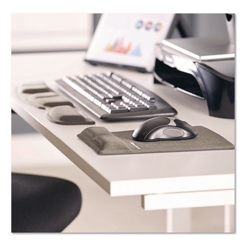 FELLOWES Memory Foam Wrist Support with Attached Mouse Pad, 8.25 x 9.87, Graphite - 9184001