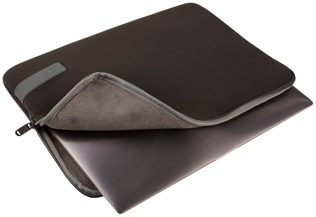 Case Logic Reflect REFPC-114 Black 35.6 cm (14") Sleeve case - 3203947