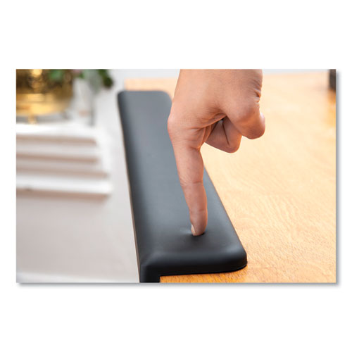 3M Gel Wrist Rest for Standing Desks, 30.13 x 3.25, Black - WR200B