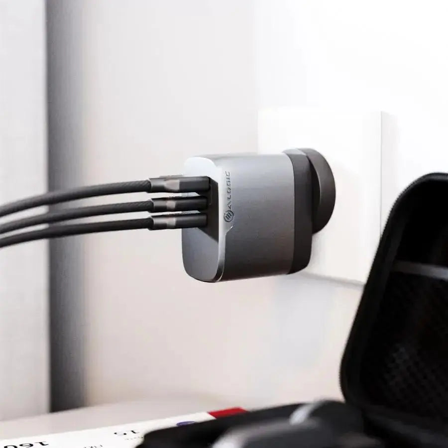 ALOGIC ALOGIC 3X67 Rapid Power 67W Multi-Country GaN Charger - WCM3X67-SGR