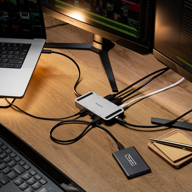 Targus DOCK429GL laptop dock/port replicator Wired USB4 Silver - DOCK429GL
