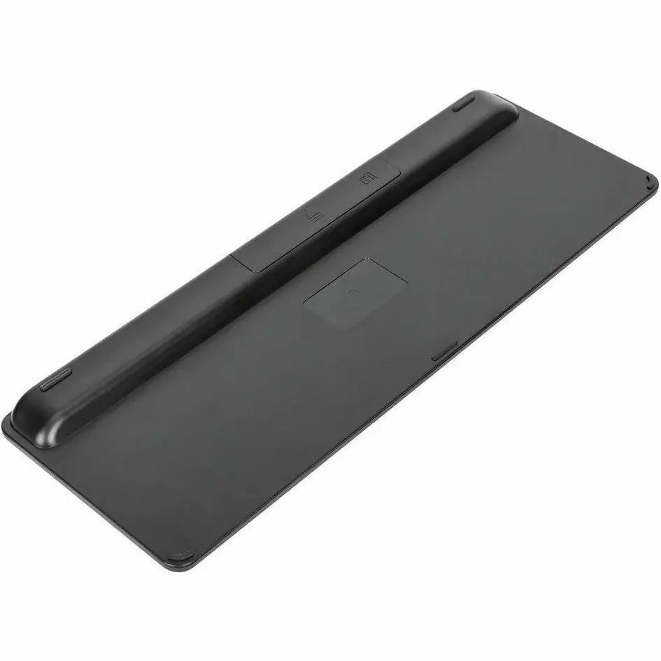 TARGUS Targus Midsize Multi-Device Bluetooth Antimicrobial Keyboard - Wireless Connectivity - Bluetooth - English (US) - QWERTY Layout - PC, Mac - AAA Battery Size Supported - Black - AKB863US