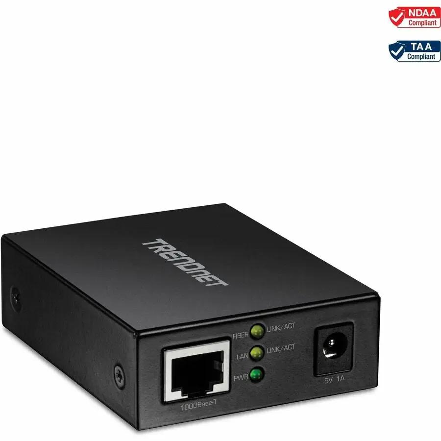 TRENDNET TRENDnet 1000BASE-T to SFP Fiber Media Converter; Gigabit Ethernet to SFP Media Converter; 4Gbps Switching Capactiy; TFC-GSFP - 100/1000Base-T to 1000Base-SX/ - TFC-GSFP