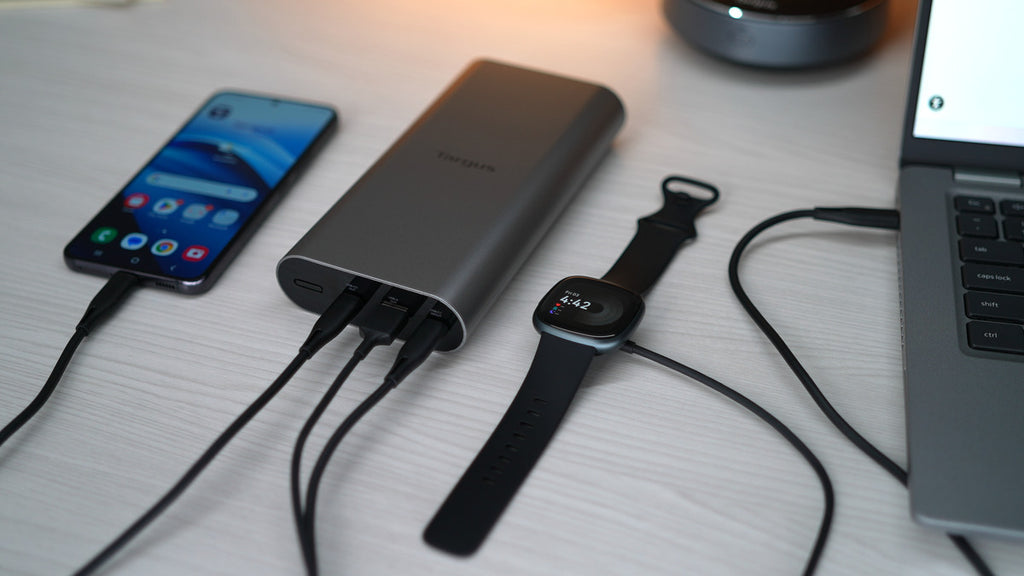 Targus 140W USB-C Portable Power Bank - APB081GLZ