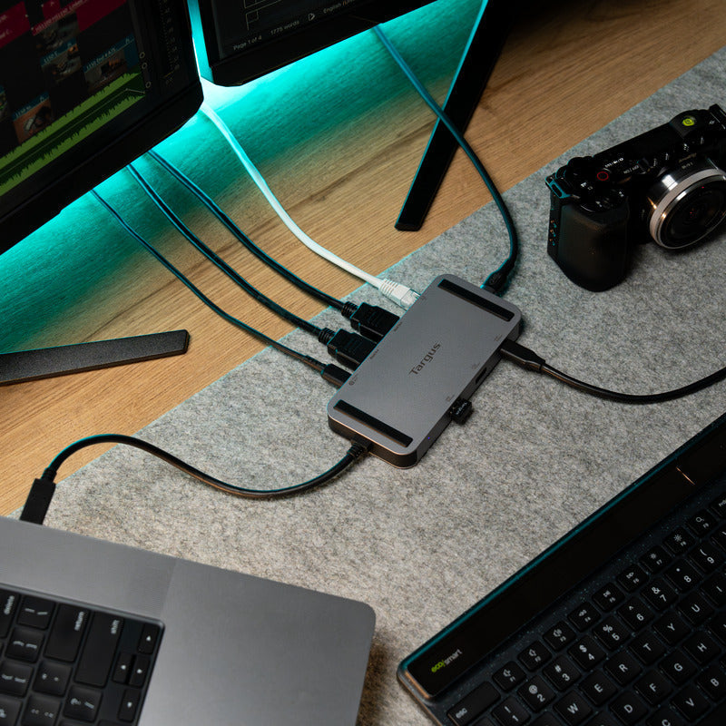 Targus DOCK429GL laptop dock/port replicator Wired USB4 Silver - DOCK429GL