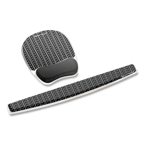 FELLOWES FELLOWES Photo Gel Keyboard Wrist Rest with Microban Protection, 18.5 x 2.31, Chevron Design - 9550001