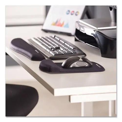 FELLOWES FELLOWES PlushTouch Keyboard Wrist Rest with FoamFusion Technology, 18.12 x 3.18, Black - 9252101
