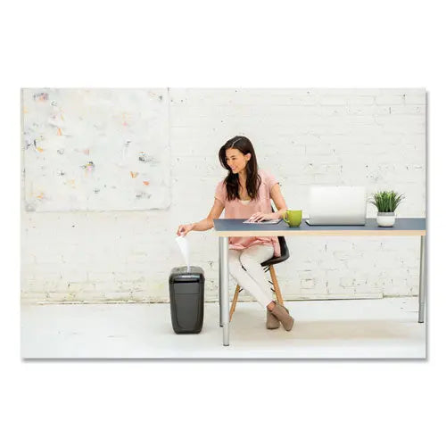 FELLOWES FELLOWES SHREDDER,60CS,BK - 4606001